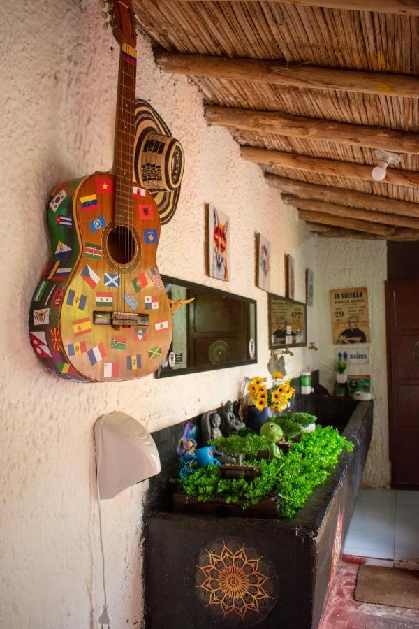 Club Aviva Guatavita - Hostel - Restaurante, Disco & Bar Exterior foto